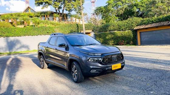 FIAT TORO 1.3 TURBO 270 FLEX FREEDOM AT6 FIAT TORO 1.3 TURBO 270 FLEX FREEDOM AT6